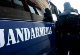 Doi elevi de liceu victimele unui furt în plină zi
