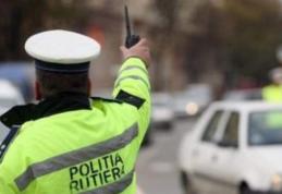 Radarele polițiștilor, date peste cap în weekend: 166 de șoferi amendați pentru depăşirea vitezei legale