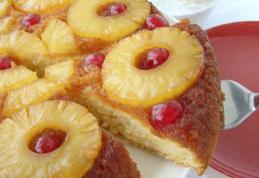 Prăjitură răsturnată cu ananas