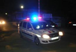 Un tânăr a ajuns la spital după ce a lovit un stâlp de iluminat. Vezi ce au mai descoperit polițiștii!
