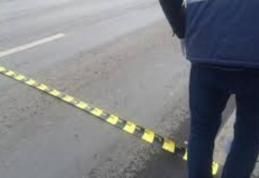 Bărbat accidentat de o maşină după o traversare neregulamentară