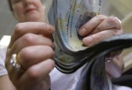 O angajată a CEC Bank, condamnată la închisoare pentru furtul 