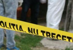 Copil legat de copac și tăiat pe mâini și pe picioare de tatăl său. Individul a fost internat la Spitalul de Neuropsihiatrie