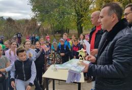 EVADARE ÎN SĂNĂTATE! - Concurs de ciclism pentru școlari în satul Iacobeni, comuna Dîngeni - FOTO