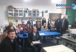 Profesorii de chimie și fizică din zona Dorohoi, în vizită la Universitatea „Alexandru Ioan Cuza” Iași – FOTO