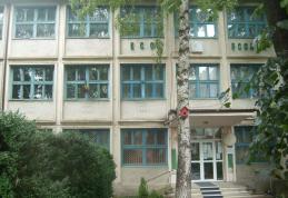 Şcoala nr. 5 Dorohoi: Directorul face apel la autorităţile locale privind consumurile de utilităţi