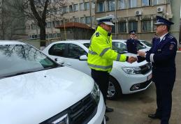 7 autospeciale noi au intrat în dotarea IPJ Botoşani. Vezi ce mașini au primit - FOTO