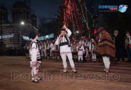 Banda Dumeni – Evoluția Formațiilor de Datini și Obiceiuri din 31 decembrie 2017: VIDEO – FOTO