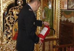 Bisericile din judeţ supravegheate de pompieri