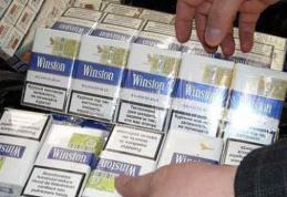 Ţigarete de contrabandă, confiscate de poliţişti din zona Pieței Centrale