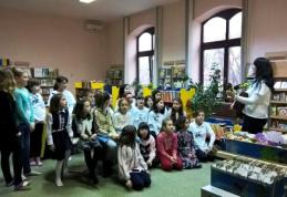 Lumina versurilor eminesciene la Biblioteca Municipală Dorohoi - FOTO