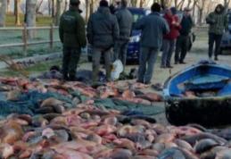 Braconaj dus la extrem. Cum au golit de peşte un lac din Italia trei români