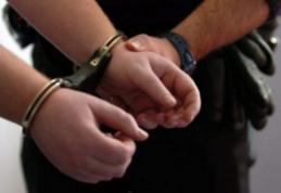 Trei bărbați reținuți în urma unor mandate de executare emise de Judecătoriile Botoșani, Dorohoi și Suceava