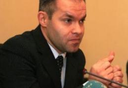 Funeriu: Cadrele didactice cu funcţii de conducere şi inspectorii generali, obligaţi să predea