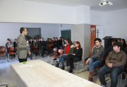 Săptămâna educaţiei juridice la Seminarul Teologic Dorohoi - FOTO