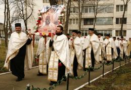 Pelerinajul tradițional de Florii - moment de bucurie duhovnicească pentru credincioșii din Dorohoi - FOTO