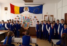 Zeci de activități desfășurate la Gimnaziul „Kogălniceanu” Dorohoi în cadrul Programului național „Școala altfel” - FOTO