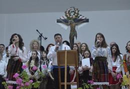 „La Umbra Crucii Tale” spectacol organizat de Parohia „Sfântul Nicolae” Mihăileni - FOTO