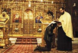 Premieră: România va avea un preot duhovnic al turiștilor care va spovedi pe oricine vizitează bisericile săsești