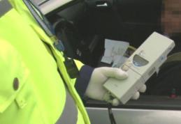 Încă un inconștient care conducea beat și fără permis depistat de polițiști