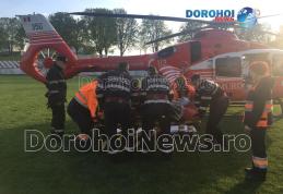 Tânăr de 19 ani, victimă a unei agresiuni, preluat de urgență de la Dorohoi de elicopterul SMURD - FOTO