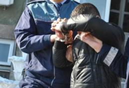 Adolescent reținut pentru tâlhărie
