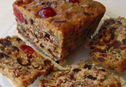 Chec delicios cu fructe uscate