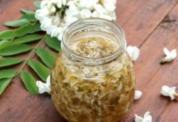 Dulceaţă flori de salcâm