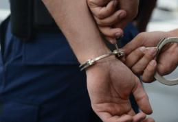 Minor de 15 ani arestat pentru furt