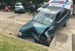Tragedie la Carasa! Un bărbat a murit și trei persoane au ajuns la spital în urma unui impact frontal - FOTO