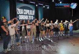 „Noi suntem viitorul” – Imnul municipiului Dorohoi compus și interpretat de un grup de tineri – VIDEO / FOTO
