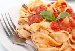 Paste cu ciuperci, roșii și smântână