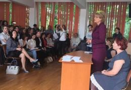 Judeţeana de dezbateri a fost câştigată de dorohoieni - FOTO