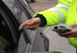 Doi șoferi prinși conducând sub influența alcoolului în Dorohoi