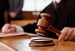 Control judiciar pentru un tânăr care a condus beat și fără permis
