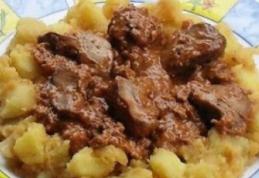 Cartofi țărănești cu ficăței de pui