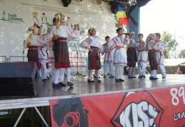 Vârfu Câmpului: Festivalul „Aşa-i jocul neamului” a ajuns la ediţia a XI-a - FOTO