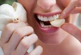 Nu mai consuma usturoi dacă ai una din aceste boli