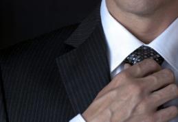 Ce poți păți de la o simplă cravată