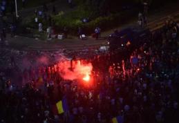 Violențe fără margini la mitingul diasporei: Sute de răniți! Zeci de oameni au protestat și la Botoșani