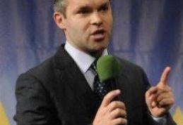 Funeriu le cere părinților să nu accepte să li se impună culegeri elevilor