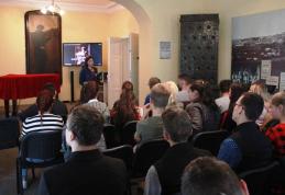 Elevii seminariști în vizită la Muzeul Memorial „George Enescu” Dorohoi, cu prilejul Zilelor Europene ale Patrimoniului - FOTO