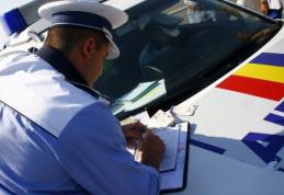 Trei infracțiuni dintr-un foc. A condus beat o mașină neînmatriculată și a produs un accident