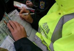 Trei infracțiuni dintr-un foc. A condus fără permis o mașină neînmatriculată și a produs un accident