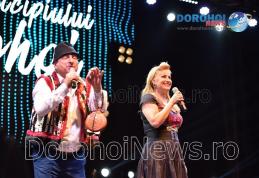Moment de umor cu Vasile Muraru și Valentina Fătu la Zilele Municipiului Dorohoi 2018 – VIDEO/FOTO