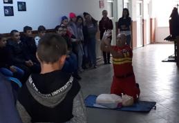 Ghinionul unei zile de marți, 13, poate fi prevenit doar printr-o pregătire temeinică - FOTO 