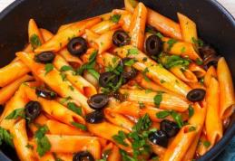 Penne cu măsline și pește