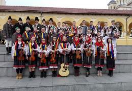PREMIUL I pentru Ansamblul „MUGURELUL – MĂRGINEANCA” la Alba Iulia - FOTO