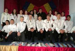 Sărbătorirea Centenarului Marii Uniri la Liceul Teoretic „Anastasie Bașotă” Pomârla - FOTO