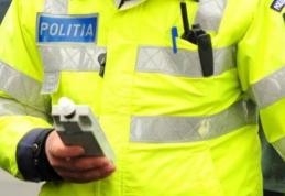 Bărbat reținut după ce a ieșit cu mașina la plimbare cu o alcoolemie record și fără permis